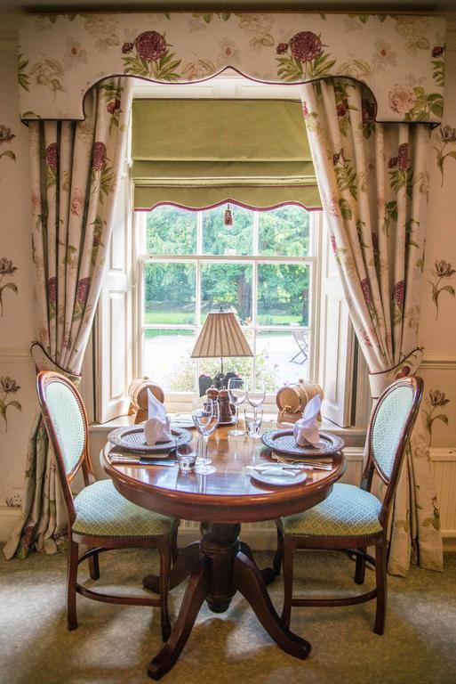 Riverside House Hotel Ashbourne  Bagian luar foto